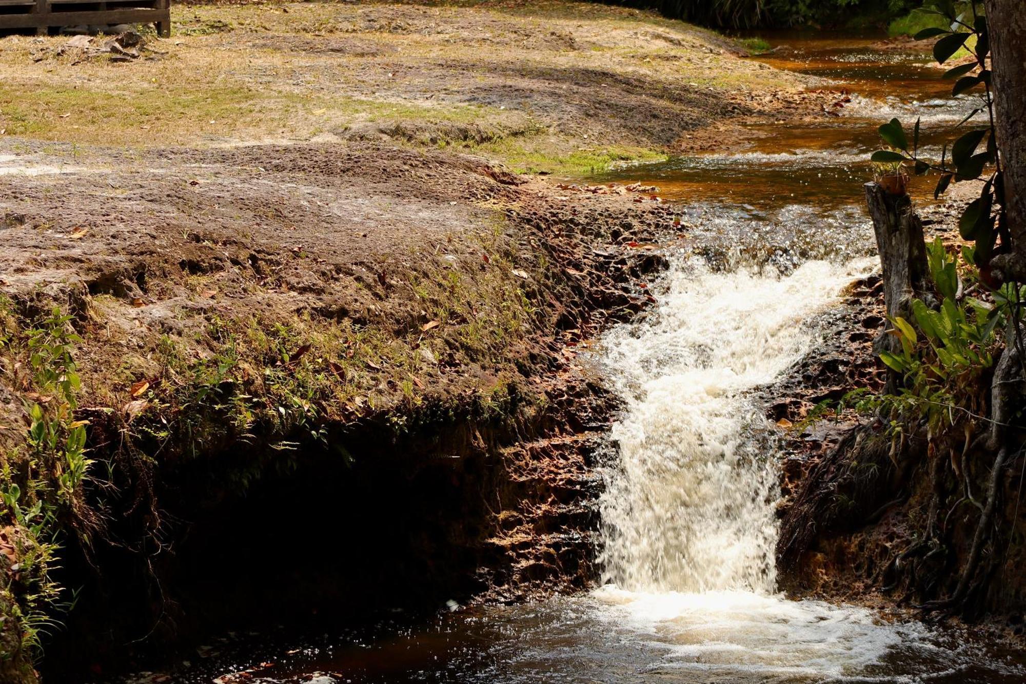 Pousada Paraiso Do Calango Azul Presidente Figueiredo Bagian luar foto